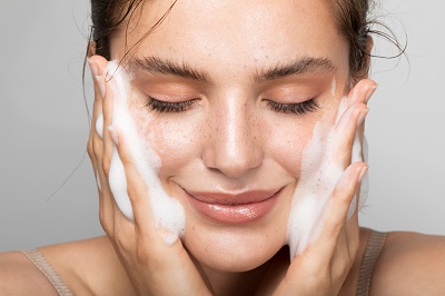 Procedure for Milk Cap Face/Body Cleanser